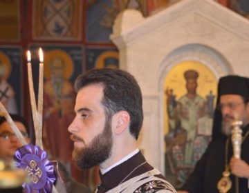 Η απίστευτη απάντηση ιερέα στην επίθεση Αμβρόσιου στον Τσίπρα