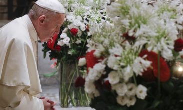 Το Βατικανό διορθώνει δήλωση του πάπα για την ομοφυλοφιλία