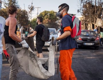 Καταγγελία από εθελοντές πυροσβέστες: Μας ξέχασαν νηστικούς