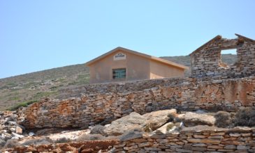 Υψηλόβαθμο κλιμάκιο στα μνημεία και τα αυθαίρετα στη Μακρόνησο