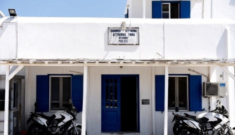 Την τιμωρία αστυνομικών για ξυλοδαρμό δύο ντόπιων ζητάει ο Δήμος Μυκόνου