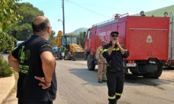 Διάσπαρτες εστίες στην πυρκαγιά στο Γεράκι στο Ηράκλειο