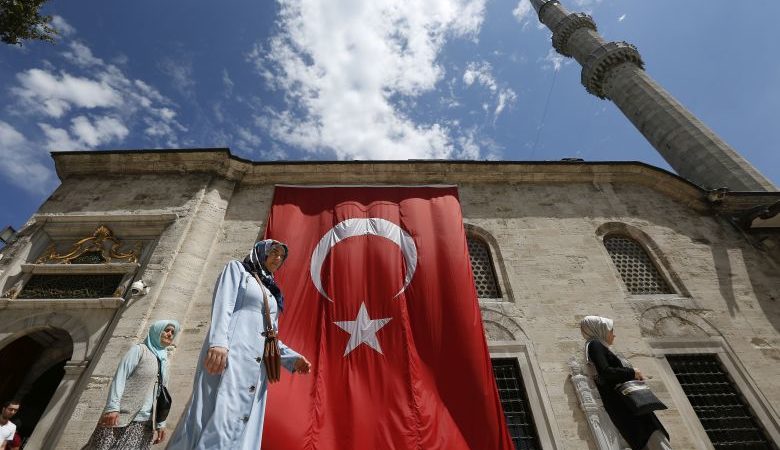 Handelsblatt: Τούρκοι διαφεύγουν στην Ελλάδα εξαιτίας του Ερντογάν