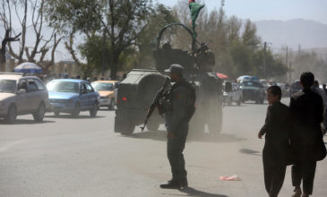 Ταλιμπάν: Πυροβόλησαν στον αέρα για να διαλύσουν διαδήλωση γυναικών