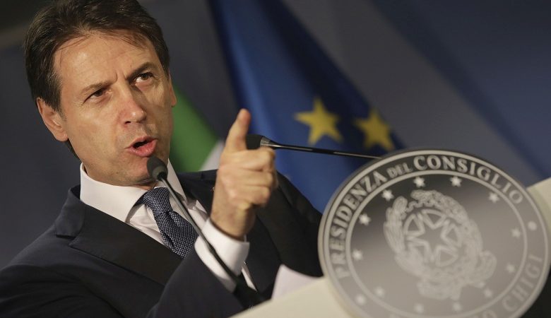 Την παραίτησή του θα υποβάλει την Τρίτη ο πρωθυπουργός της Ιταλίας