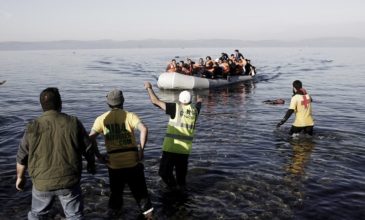 Τούρκος ΥΠΕΣ: Η Ελλάδα κακομεταχειρίζεται τους μετανάστες