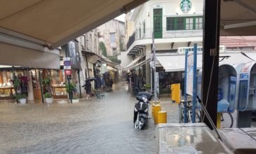 Πλημμύρισε η πόλη των Χανίων από τη νεροποντή