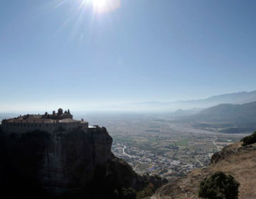 Μετέωρα, οι «θηριώδεις» βράχοι των ασκητών