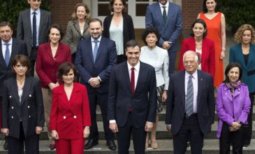 Δεύτερη παραίτηση για την κυβέρνηση Σάντσεθ στην Ισπανία