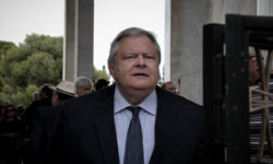 Ευάγγελος Βενιζέλος: Η τραγωδία των Τεμπών δεν τελειώνει αν δεν επέλθει κάθαρση