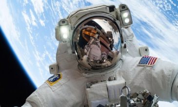 Η NASA στέλνει ξανά αστροναύτες στη Σελήνη