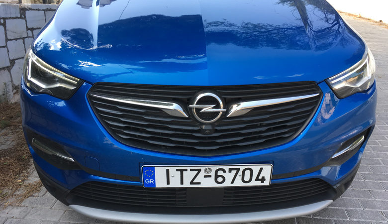 Οδηγώντας το Opel Grandland X, 1.2T