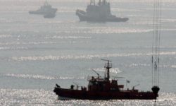 Σε νέες κινητοποιήσεις για τις συλλογικές συμβάσεις εργασίας τα πληρώματα των ρυμουλκών πλοίων