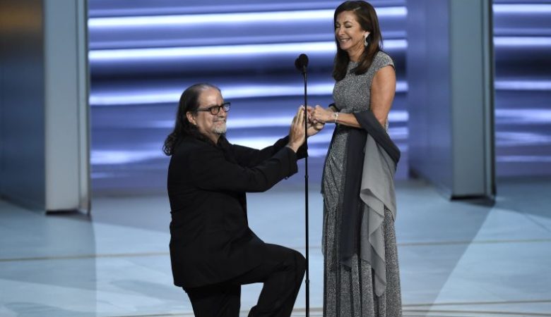 H πρόταση γάμου που έκλεψε την παράσταση στα βραβεία Emmy