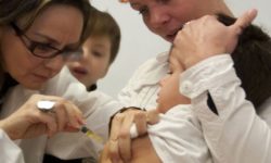 Κορονοϊός: Κλεισμένα έως τον Φεβρουάριο τα ραντεβού για εμβολιασμό παιδιών 5-11 ετών