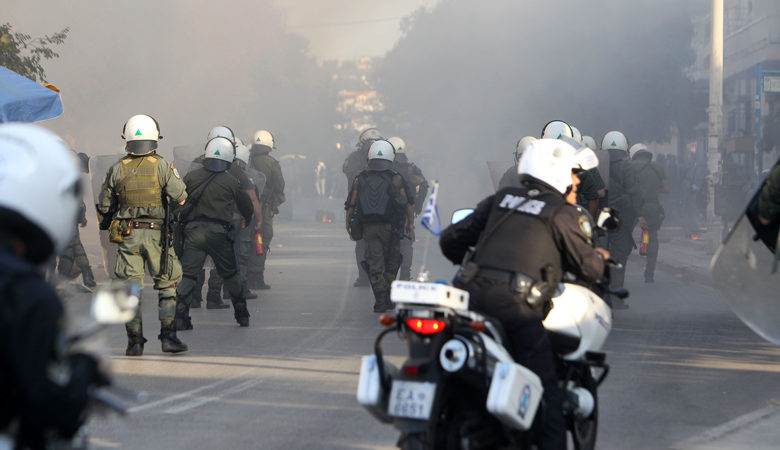 Επεισόδια με υλικές ζημιές μεταξύ οπαδών στο Πεδίον του Άρεως