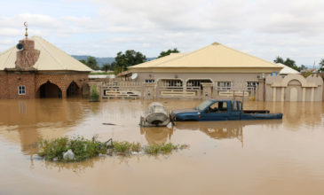 Διακόσιοι νεκροί από τις πλημμύρες στη Νιγηρία