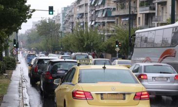 Ταλαιπωρία δίχως τέλος για τους οδηγούς στην Αθήνα