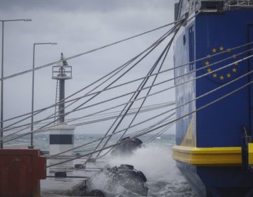 Σε ισχύ η απαγόρευση απόπλου από Πειραιά, Ραφήνα και Λαύριο για Δωδεκάνησα και Κυκλάδες