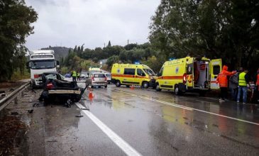 Δύο νεκροί και δύο τραυματίες από καραμπόλα στην εθνική οδό Πατρών – Πύργου