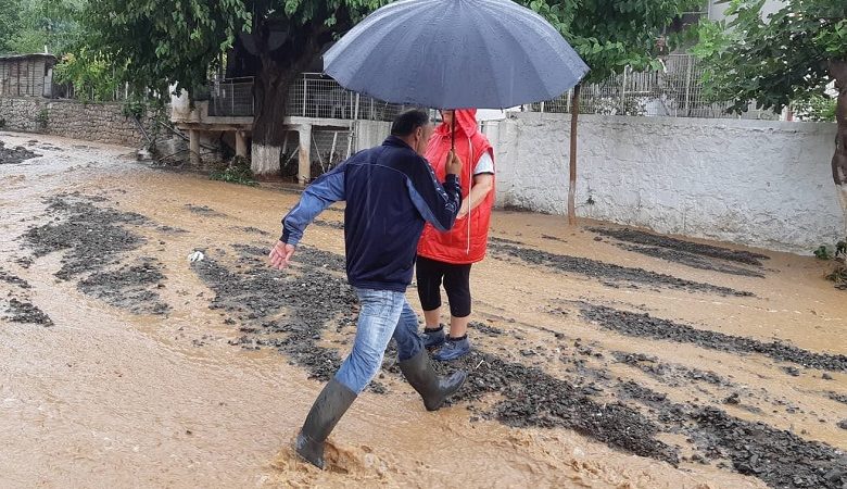 Τρεις άνθρωποι αγνοούμενοι μετά το χτύπημα του κυκλώνα στη Φθιώτιδα