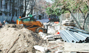 35χρονος καταπλακώθηκε από κλαρκ ενώ εργαζόταν