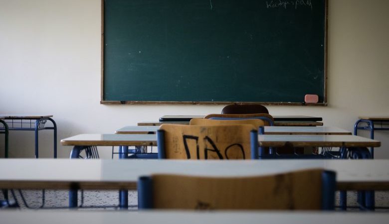 Κορονοϊός: Τα τρία σενάρια που εξετάζει το υπουργείο Παιδείας για τα σχολεία