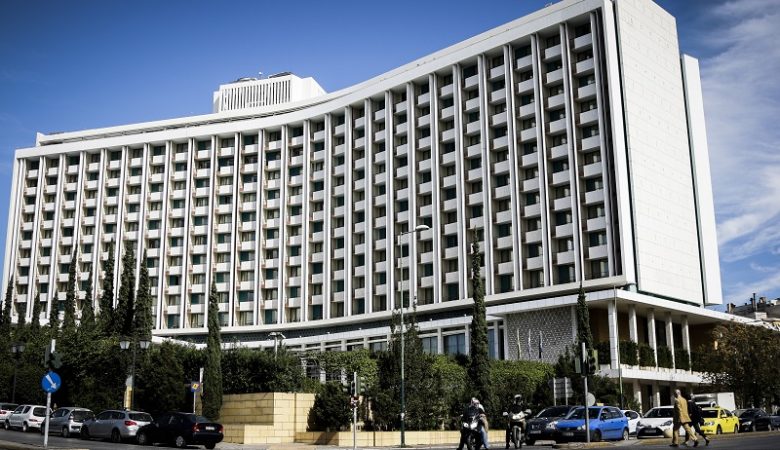 Τέλος εποχής για το Hilton στην Αθήνα όπως το γνωρίζαμε