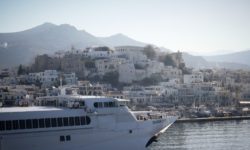Οι Μικρές Κυκλάδες στα 10 πιο αγαπημένα «μικροσκοπικά νησιά» για τους Γάλλους ταξιδιώτες