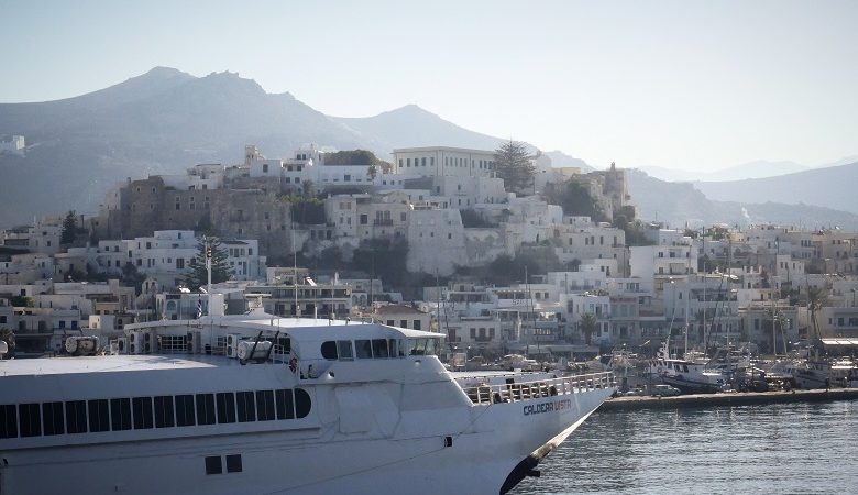 Οι Μικρές Κυκλάδες στα 10 πιο αγαπημένα «μικροσκοπικά νησιά» για τους Γάλλους ταξιδιώτες