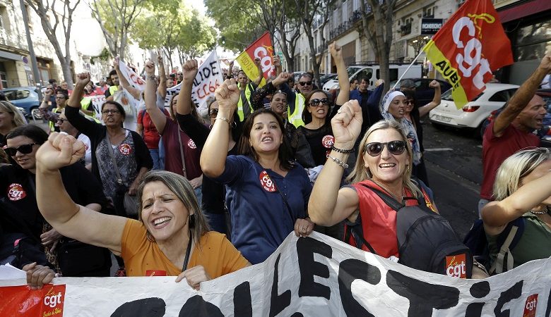 Στους δρόμους οι Γάλλοι: Διαμαρτύρονται για τις μεταρρυθμίσεις Μακρόν