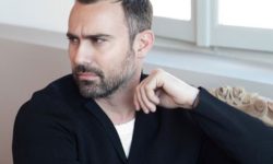 Γιώργος Καπουτζίδης: «Είχα πρόβλημα, δεν μπορούσα να εξωτερικεύσω το παράπονο μου και δεν το εξωτερίκευα»