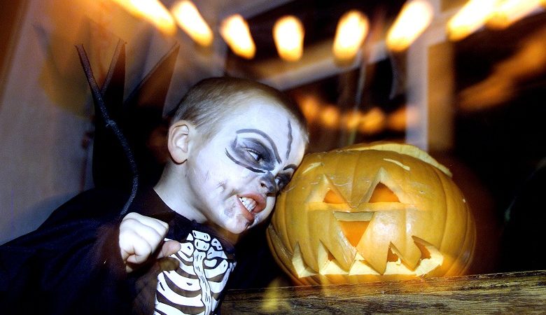 Βρετανία: Ο κορονοϊός «έφαγε» το Halloween