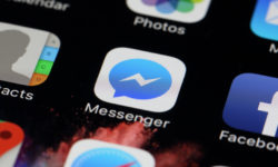 Το επικίνδυνο «παιχνίδι» του Facebook με το Messenger – Κίνδυνος για δισεκατομμύρια χρήστες