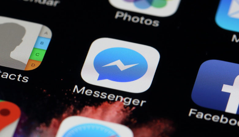 Τo κόλπo για να βλέπεις τα μηνύματα σε Facebook Messenger και Whatsapp χωρίς να δει ο αποστολέας την ένδειξη «διαβάστηκε»