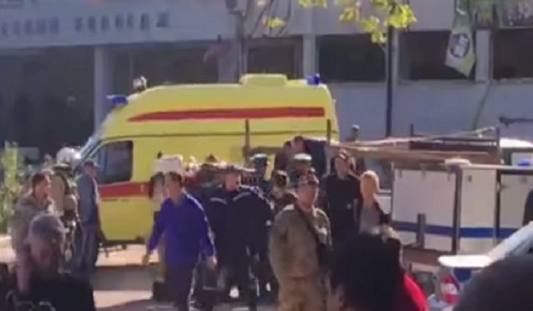 Δέκα νεκροί από έκρηξη σε σχολή στην Κριμαία