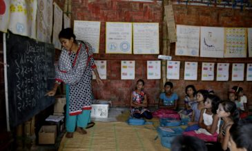 Κορίτσια Ροχίνγκια πωλούνται από τις οικογένειες τους