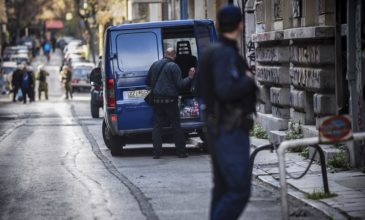 «Σύγκρουση» Αστυνομίας – Λιμενικού για την επιχείρηση στα Εξάρχεια