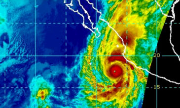 Με άγριες διαθέσεις ο τυφώνας Ουίλα κινείται προς το Μεξικό