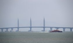 Η μεγαλύτερη γέφυρα του κόσμου θα δοθεί σε χρήση στην Κίνα