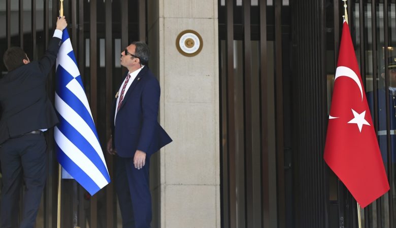 Το υπουργείο Εξωτερικών της Τουρκίας κάλεσε τον Έλληνα πρέσβη