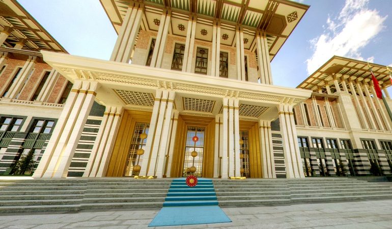 Virtual ξενάγηση στο παλάτι του Ερντογάν