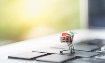Όλες οι λεπτομέρειες για το click away – Τι και πώς θα λειτουργούν τα καταστήματα έως τις 7 Ιανουαρίου – Τι απαγορεύεται να πωλούν τα σούπερ μάρκετ