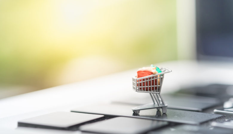 Όλες οι λεπτομέρειες για το click away – Τι και πώς θα λειτουργούν τα καταστήματα έως τις 7 Ιανουαρίου – Τι απαγορεύεται να πωλούν τα σούπερ μάρκετ