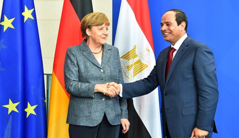 Στη Γερμανία για μεταναστευτικό και τρομοκρατία ο Πρόεδρος της Αιγύπτου