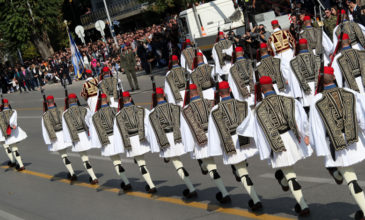 Η στρατιωτική παρέλαση της Θεσσαλονίκης μέσα από τον φωτογραφικό φακό