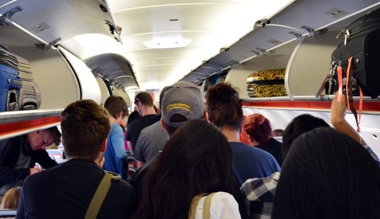 Έκτακτη προσγείωση αεροπλάνου στην Κέρκυρα λόγω επεισοδίου με επιβάτη