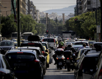 Η ΑΑΔΕ δέσμευσε 31 οχήματα και επέβαλε πρόστιμα για παράνομη κυκλοφορία