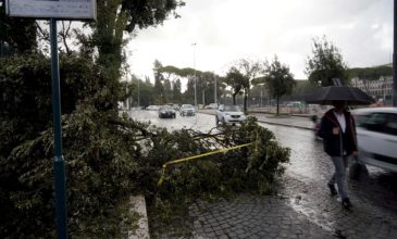 Σαρώνει την Ιταλία η κακοκαιρία – Τέσσερις άνθρωποι έχασαν σήμερα τη ζωή τους