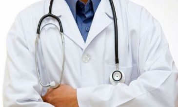 Σύλληψη γιατρού με «φακελάκι»: Ζήτησε 2.000 ευρώ για το χειρουργείο